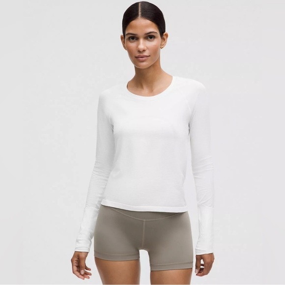 lululemon athletica Tops - Lululemon Swiftly Tech 2.0 Waist Length in White
